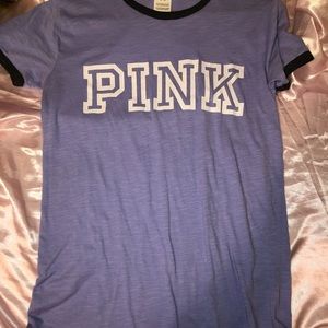 Vs pink t-shirt